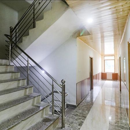 Fabhotel Castle Rock Manāli Zewnętrze zdjęcie