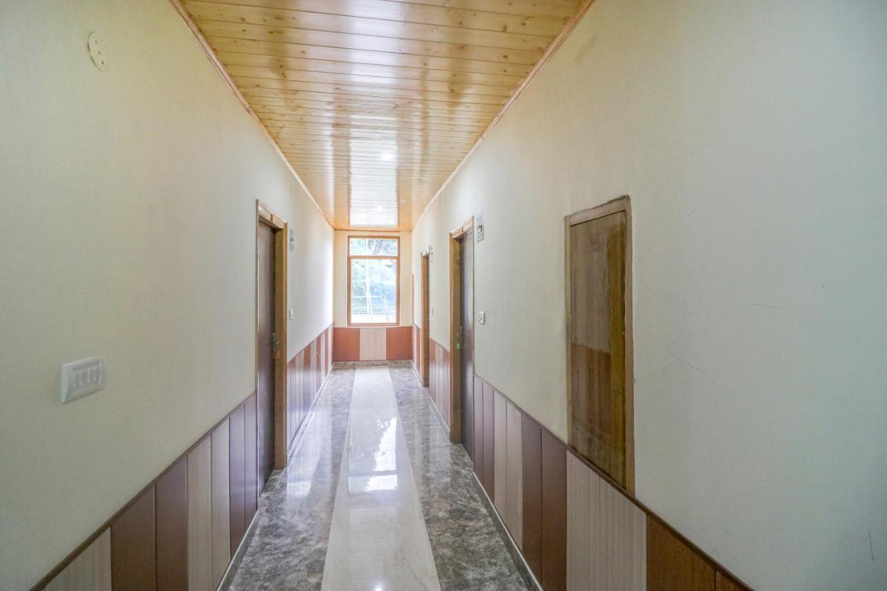 Fabhotel Castle Rock Manāli Zewnętrze zdjęcie